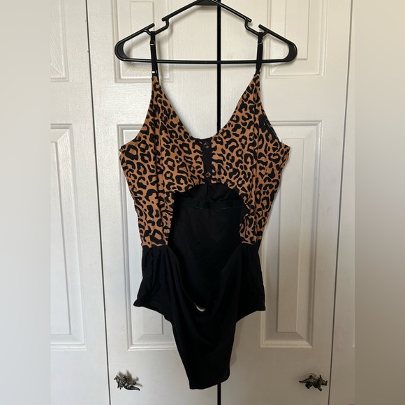Coral Reef Leopard Print Brown and Black One Piece Swimsuit - Picture 4 of 6
